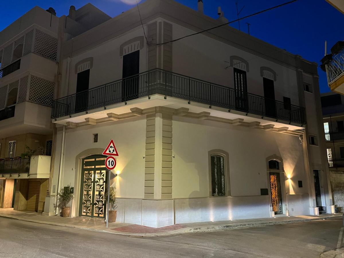 Al Giardino Del Nespolo Apartment Polignano a Mare Luaran gambar